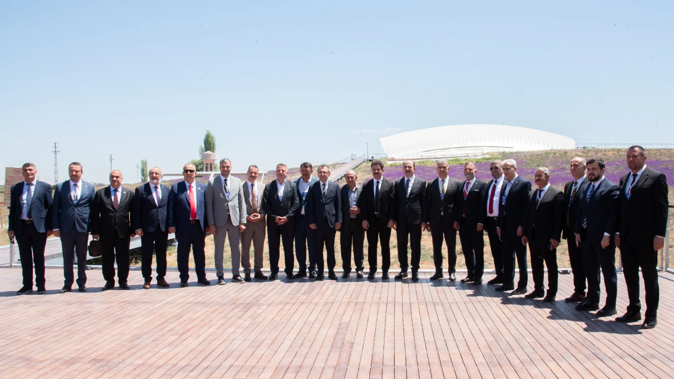 Rektör Yılmaz, Uluslararası Tarım Şehirleri Birliği Toplantısına katıldı